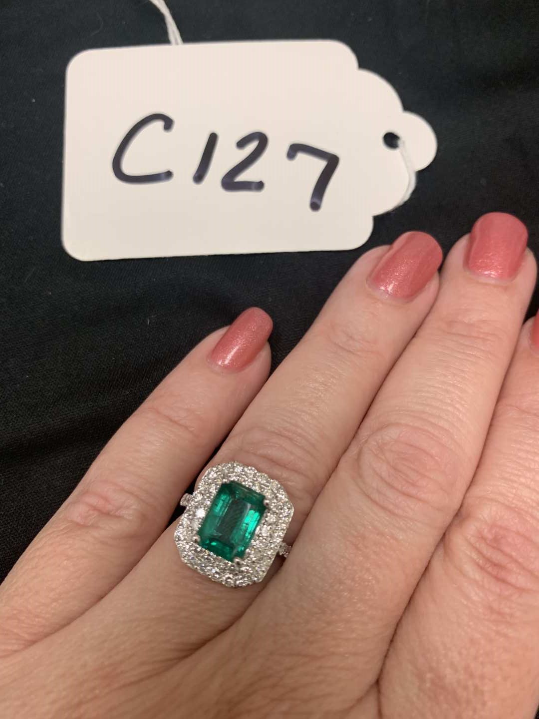 0th Image of a N/A RING EMERALD & DIAMOND