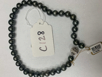 Image 2 of 2 of a N/A NECKLACE PEARL