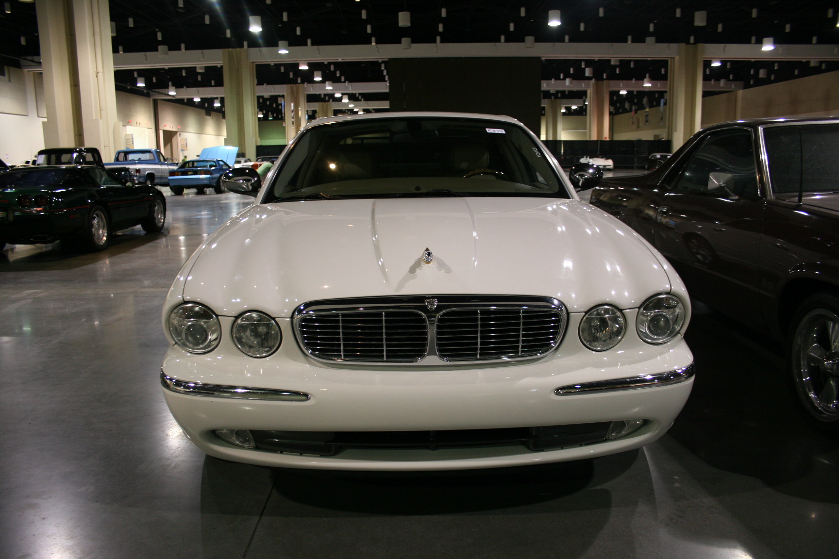 0th Image of a 2004 JAGUAR XJ SERIES VANDEN PLAS