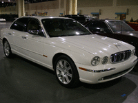 Image 2 of 15 of a 2004 JAGUAR XJ SERIES VANDEN PLAS