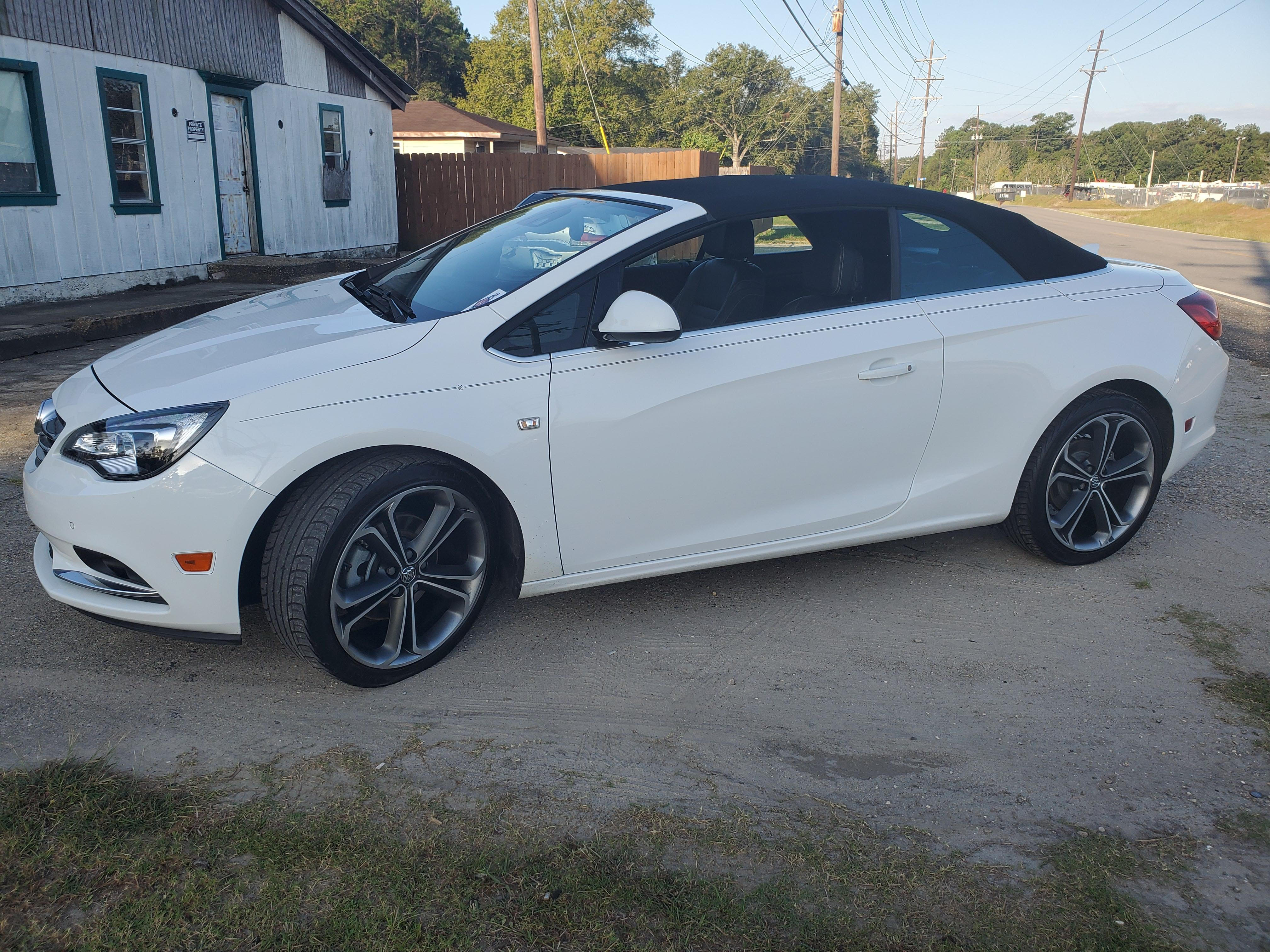 4th Image of a 2016 BUICK CASCADA PREMIUM