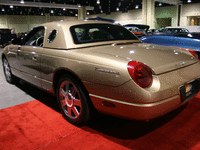 Image 12 of 13 of a 2005 FORD THUNDERBIRD