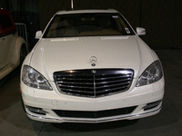 Image 1 of 19 of a 2011 MERCEDES-BENZ S-CLASS S550