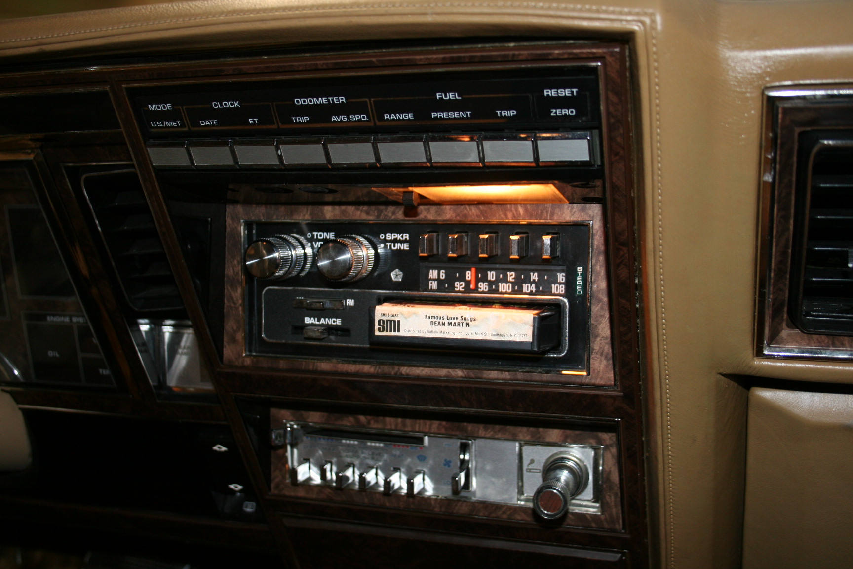 7th Image of a 1981 CHRYSLER IMPERIAL LUXURY