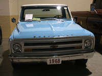 Image 4 of 14 of a 1968 CHEVROLET C10