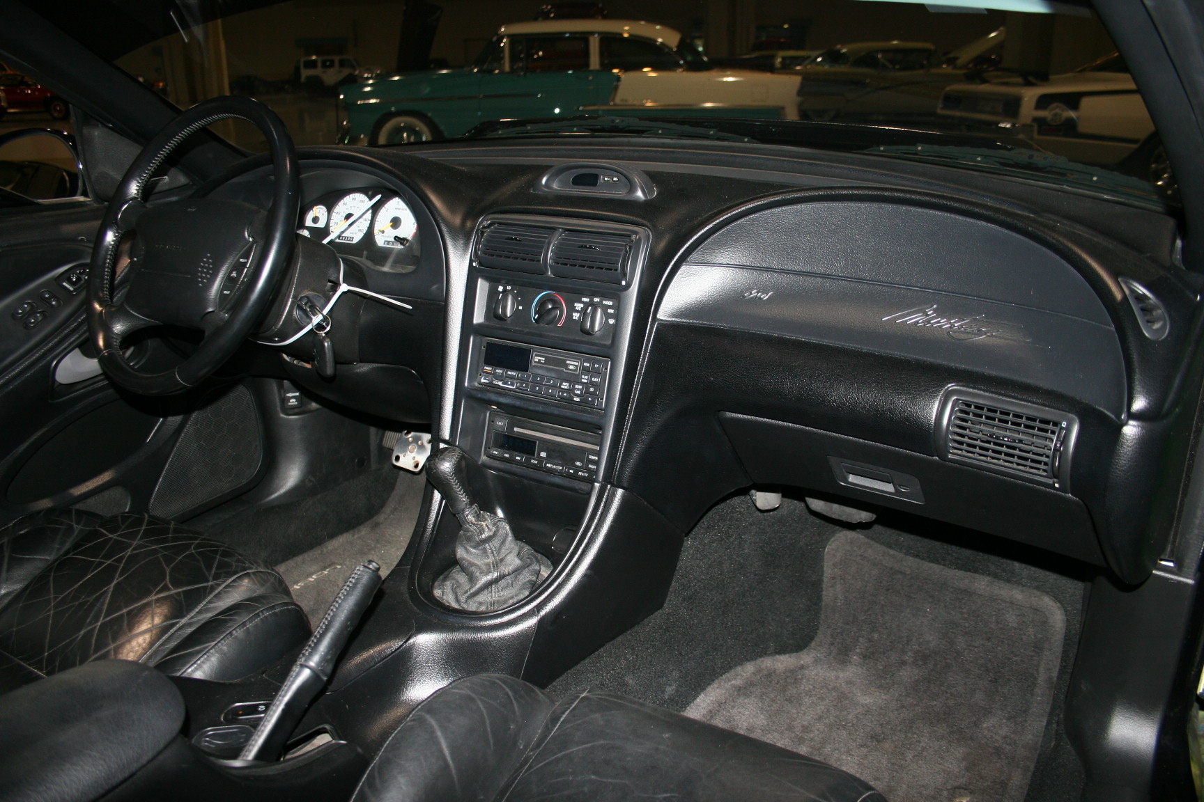 7th Image of a 1995 FORD MUSTANG COBRA