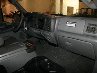 Image 5 of 20 of a 2004 FORD EXCURSION XLT