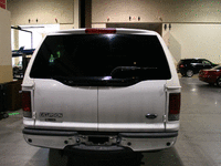 Image 20 of 20 of a 2004 FORD EXCURSION XLT