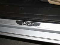 Image 8 of 14 of a 2007 JAGUAR XJ8
