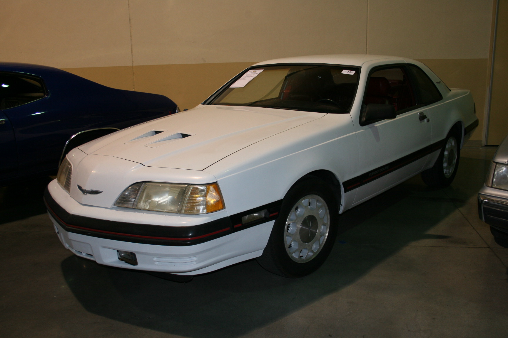 1st Image of a 1988 FORD THUNDERBIRD TURBO