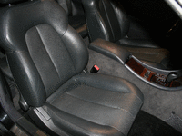 Image 7 of 11 of a 2002 MERCEDES CLK 320