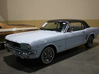 Image 2 of 10 of a 1966 FORD MUSTANG
