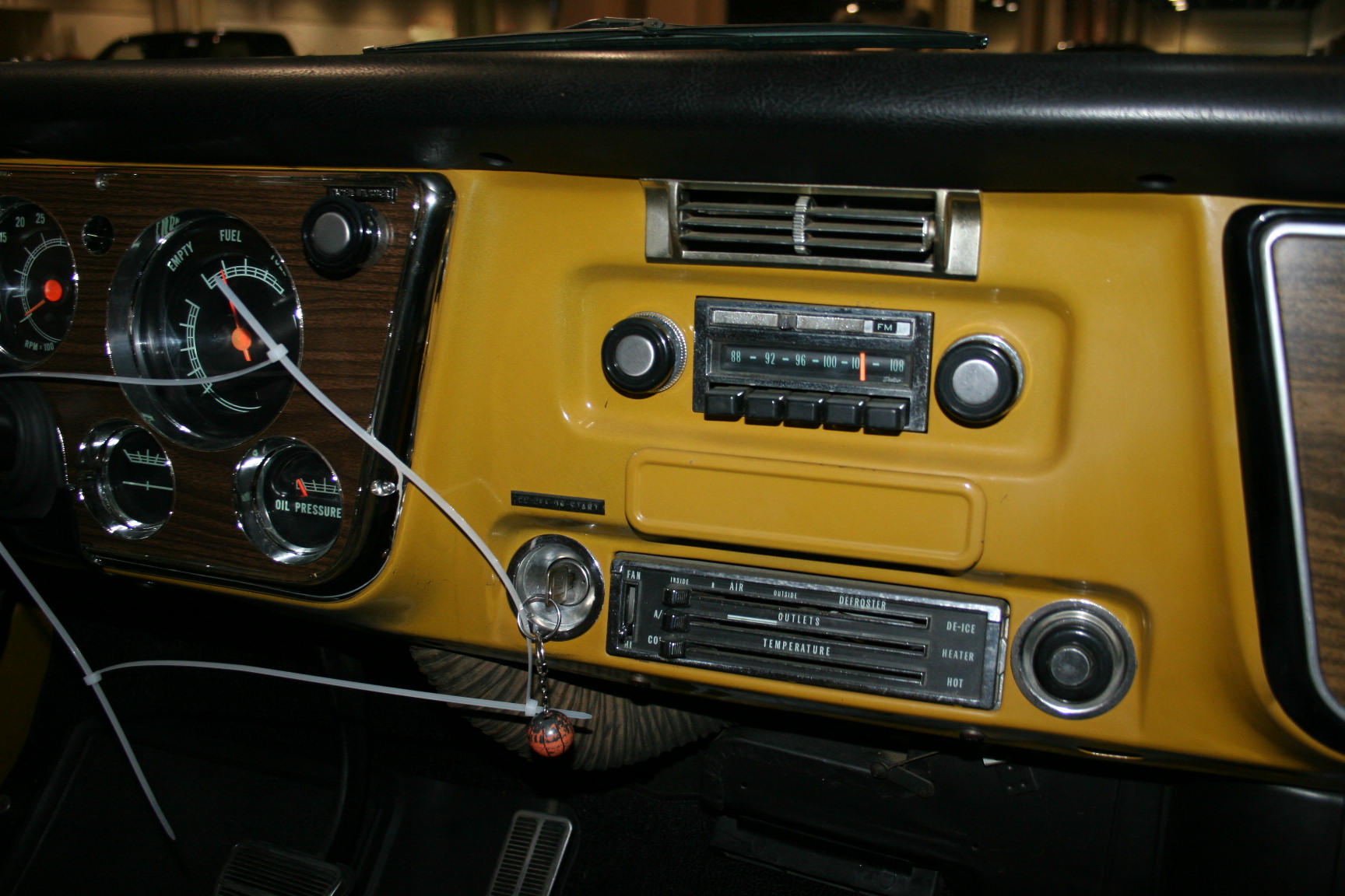 5th Image of a 1972 CHEYENNE SUPER SMALL BLOCK