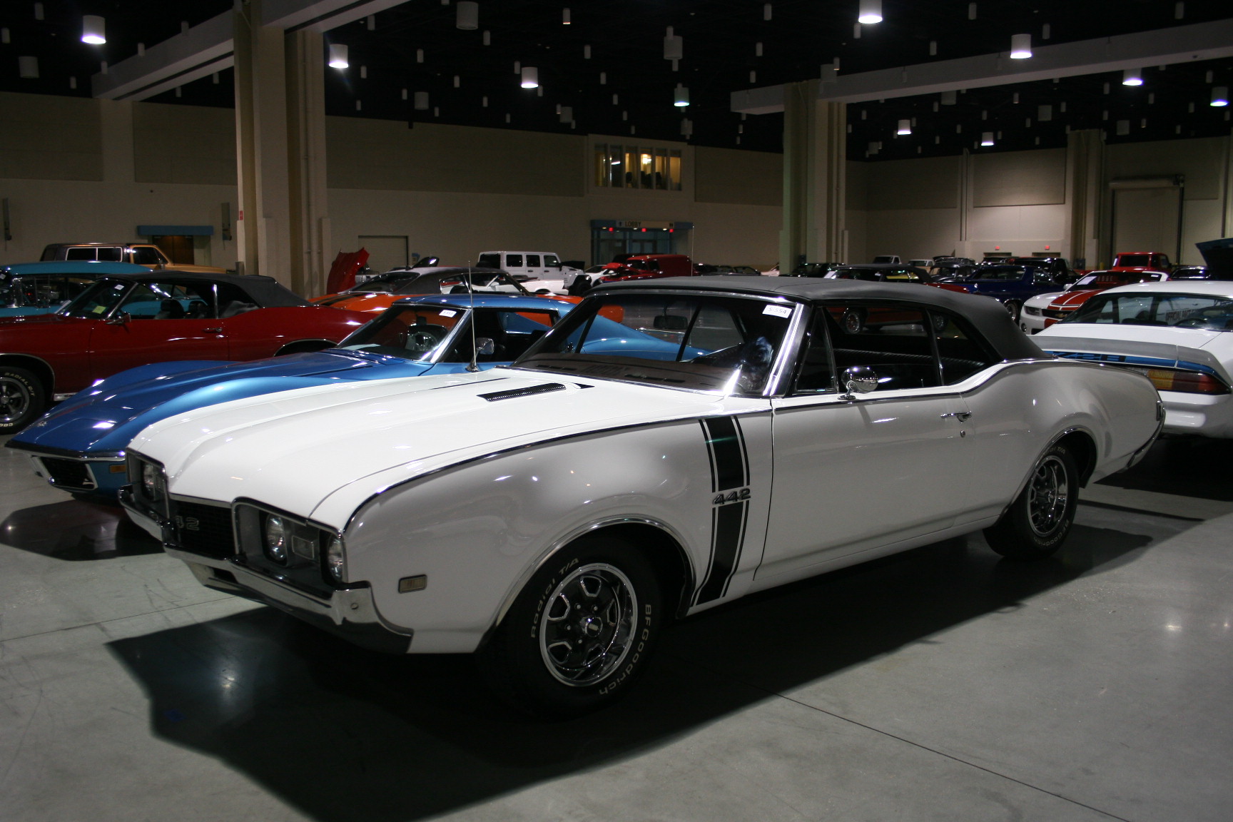 1st Image of a 1968 OLDSMOBILE 442