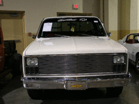 Image 3 of 12 of a 1982 CHEVROLET C10