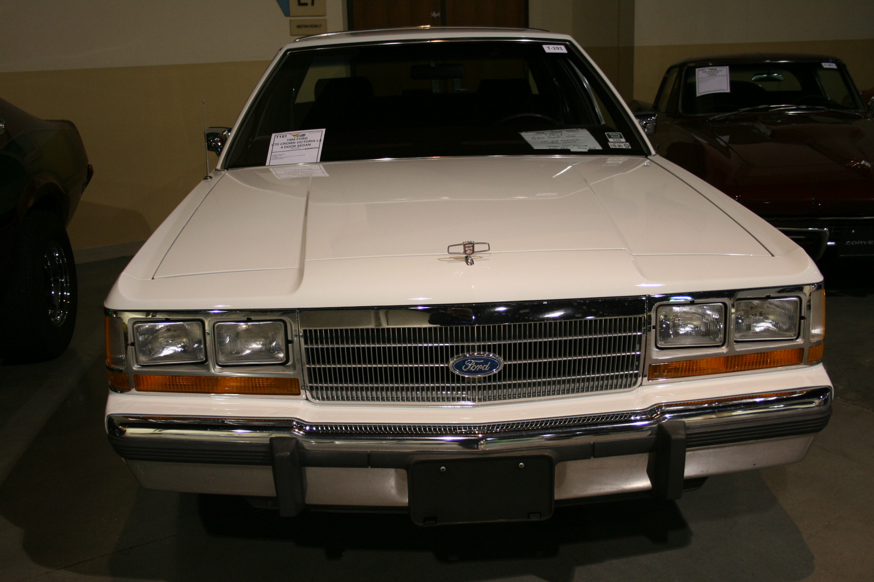 0th Image of a 1988 FORD LTD CROWN VICTORIA LX