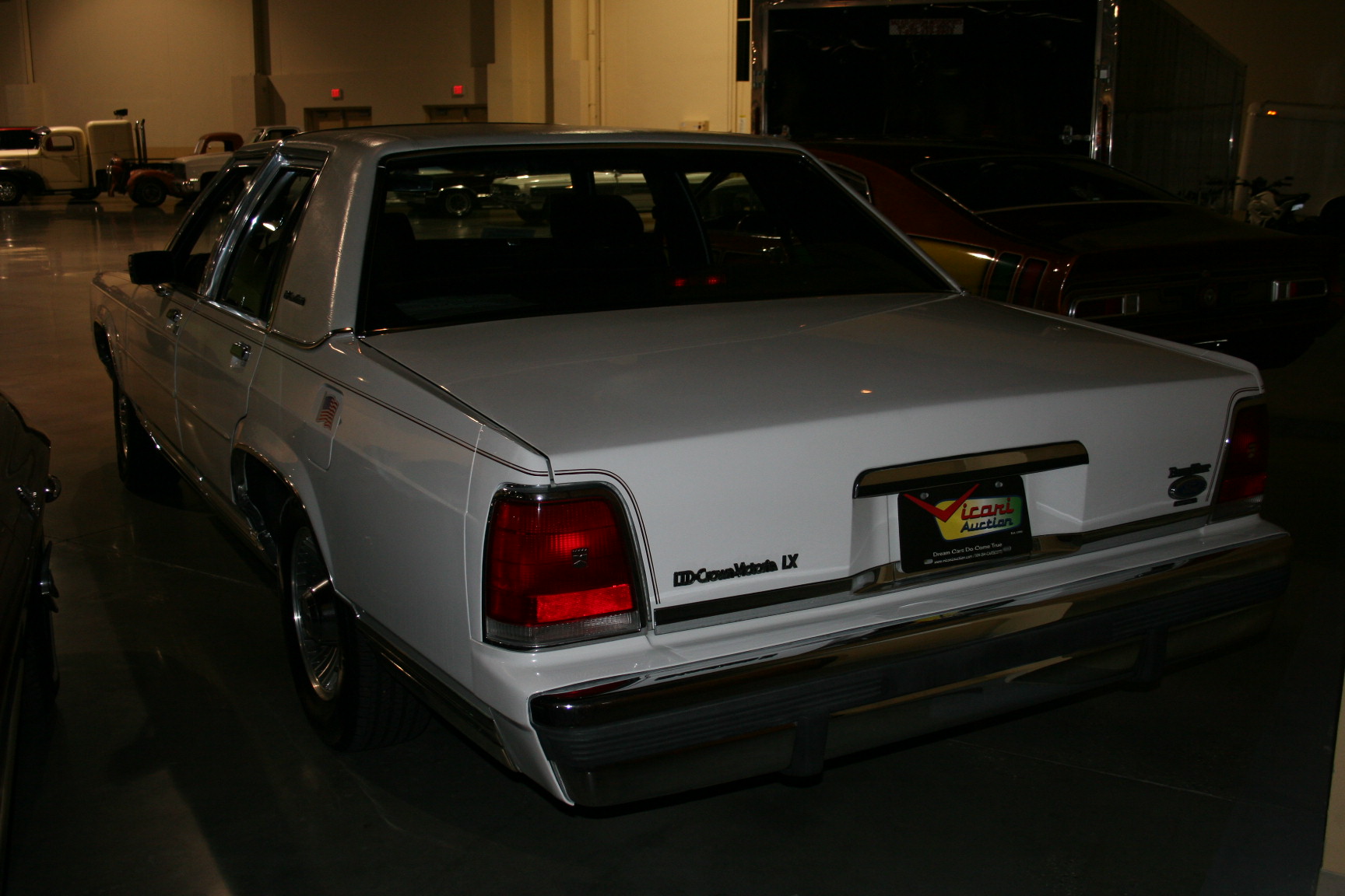 9th Image of a 1988 FORD LTD CROWN VICTORIA LX