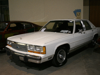 Image 2 of 10 of a 1988 FORD LTD CROWN VICTORIA LX
