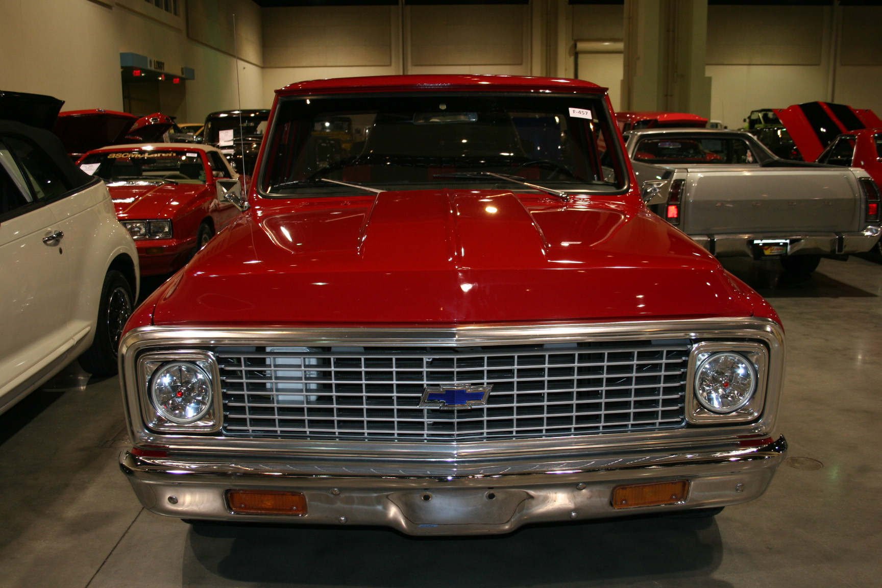 2nd Image of a 1972 CHEVROLET C10