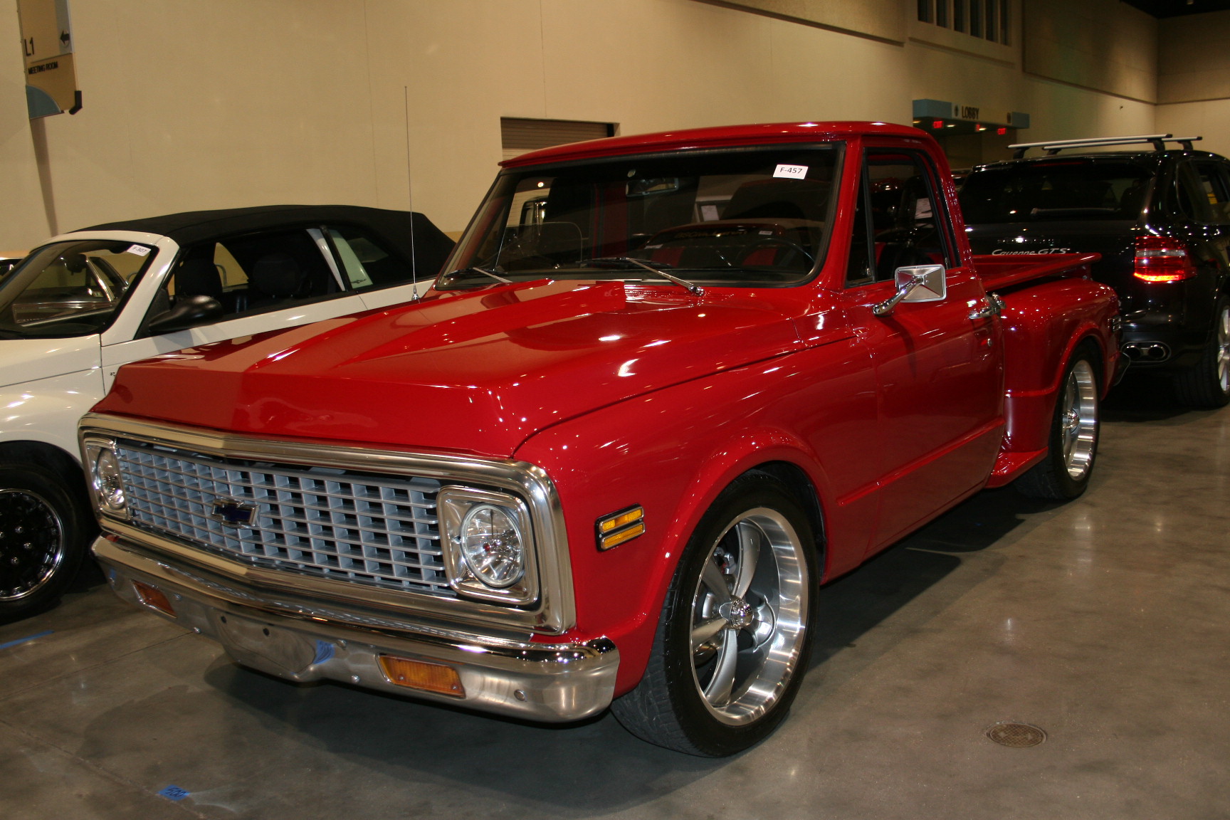 3rd Image of a 1972 CHEVROLET C10