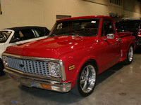 Image 4 of 16 of a 1972 CHEVROLET C10