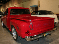 Image 14 of 16 of a 1972 CHEVROLET C10