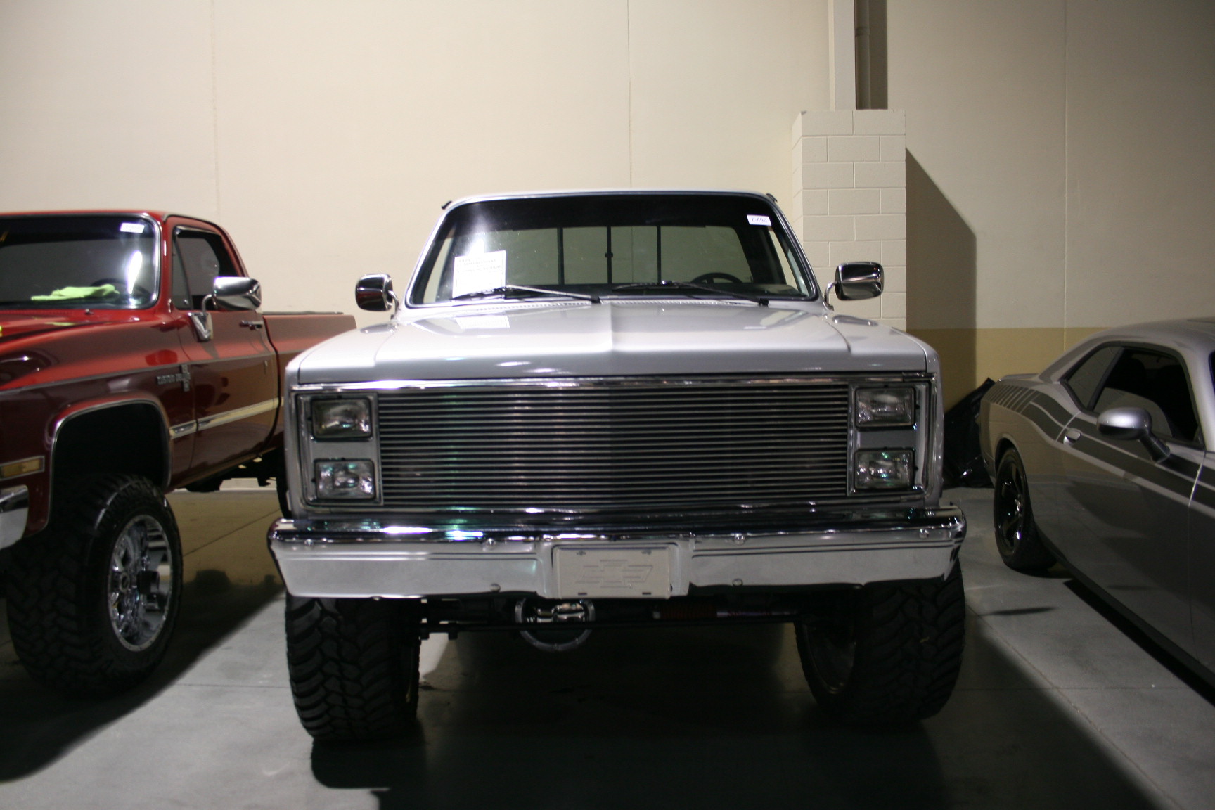 2nd Image of a 1984 CHEVROLET K10