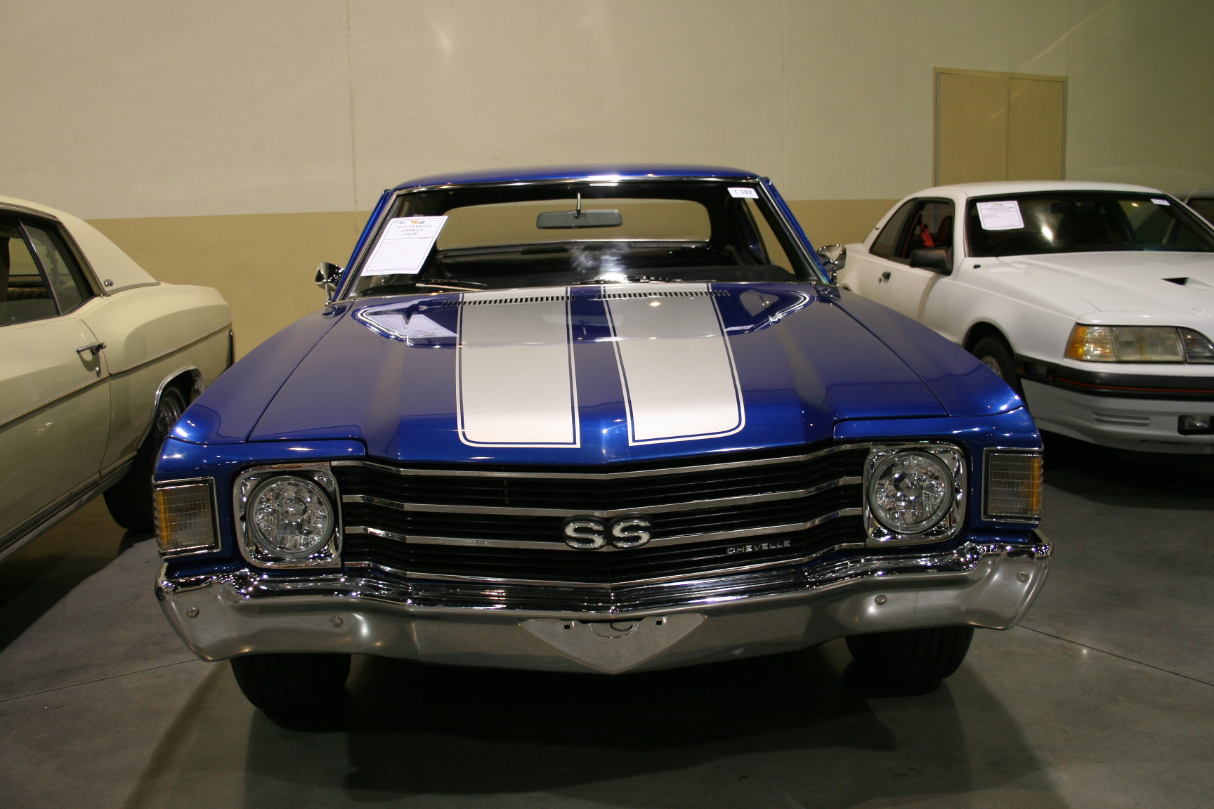 2nd Image of a 1972 CHEVROLET CHEVELLE