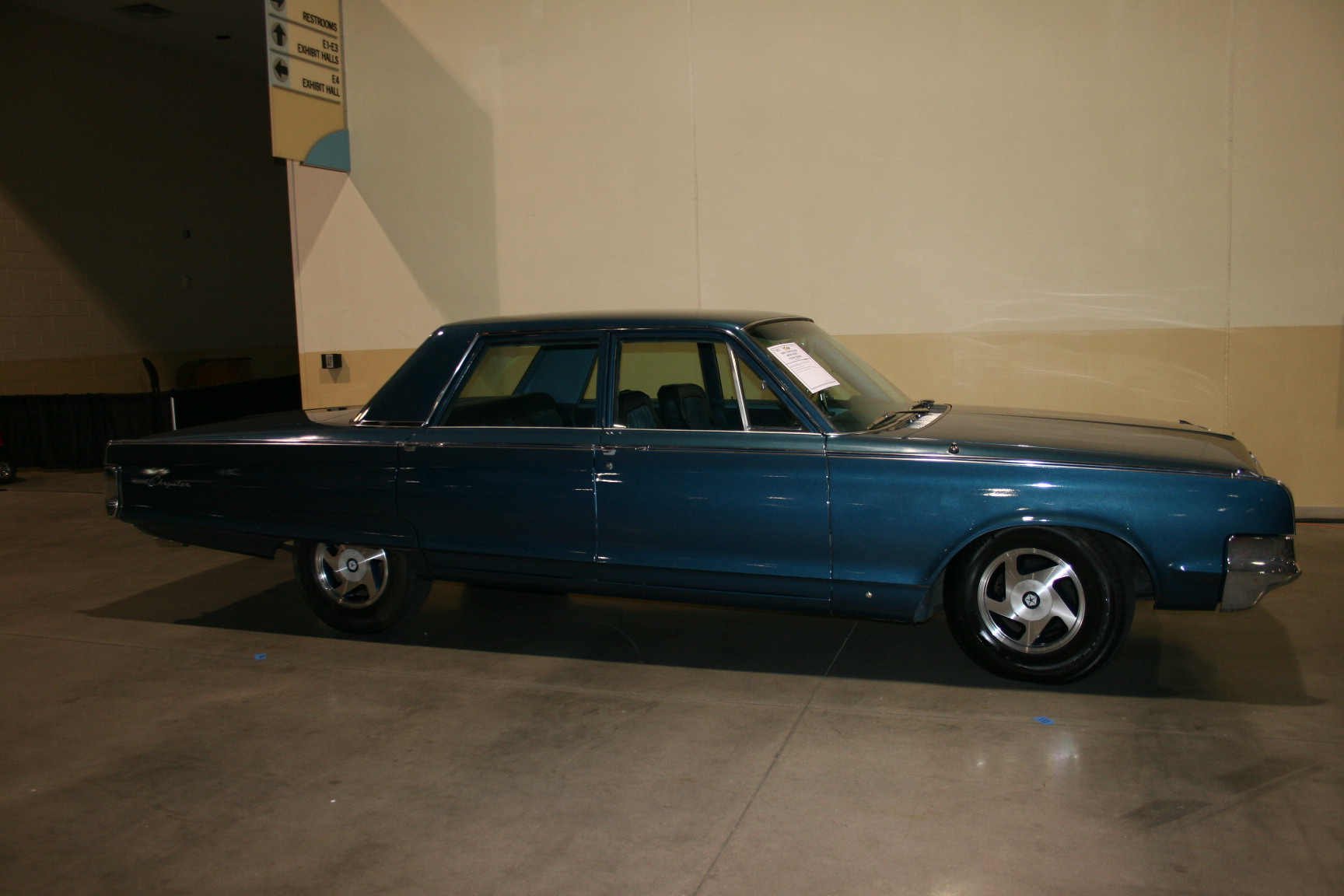 2nd Image of a 1965 CHRYSLER NEW PORT