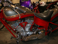 Image 2 of 9 of a 2001 HARLEY MOTORCYCLE
