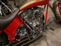Image 4 of 9 of a 2001 HARLEY MOTORCYCLE