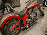 Image 5 of 9 of a 2001 HARLEY MOTORCYCLE