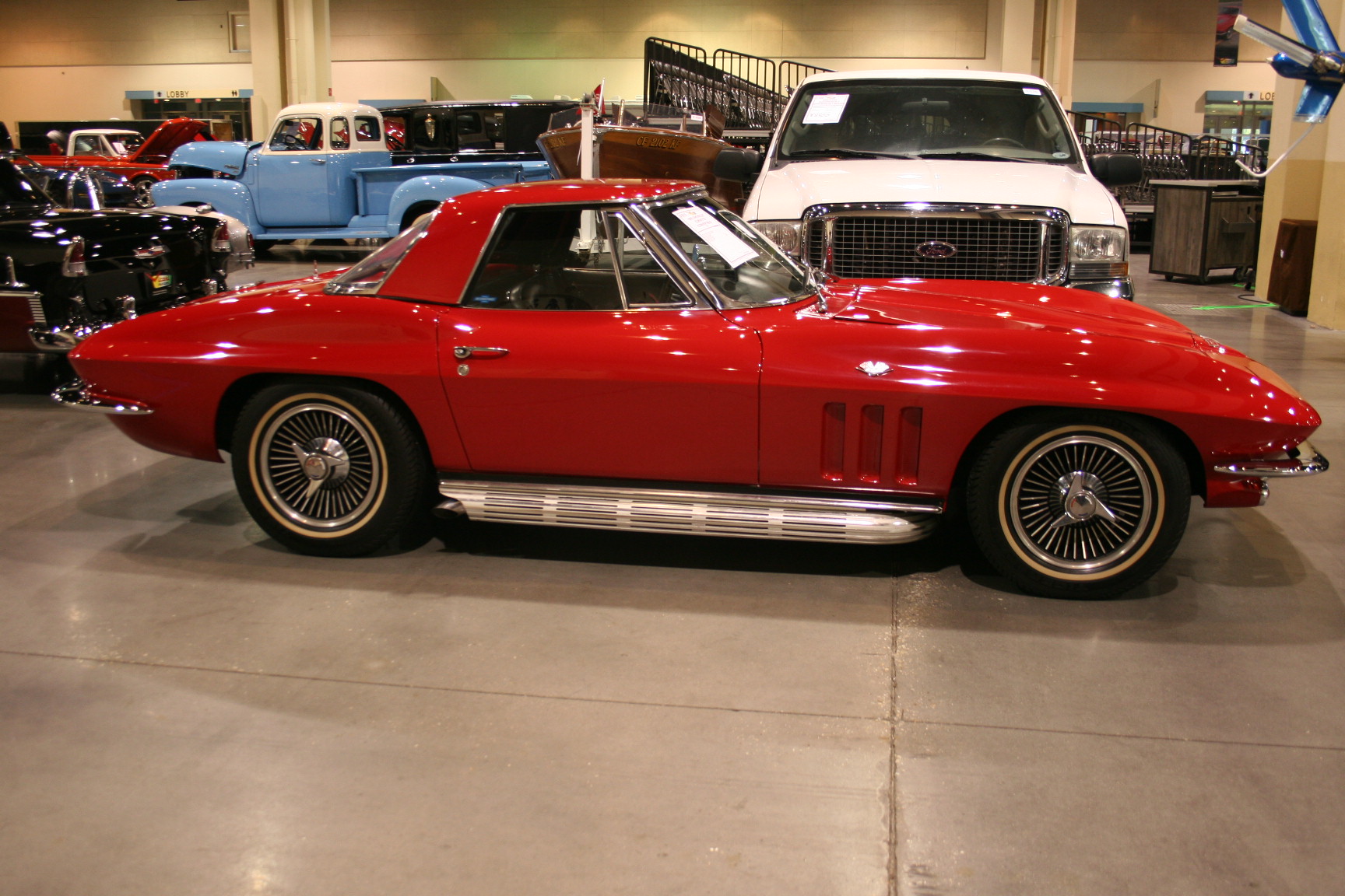 2nd Image of a 1965 CHEVROLET CORVETTE