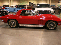 Image 3 of 10 of a 1965 CHEVROLET CORVETTE