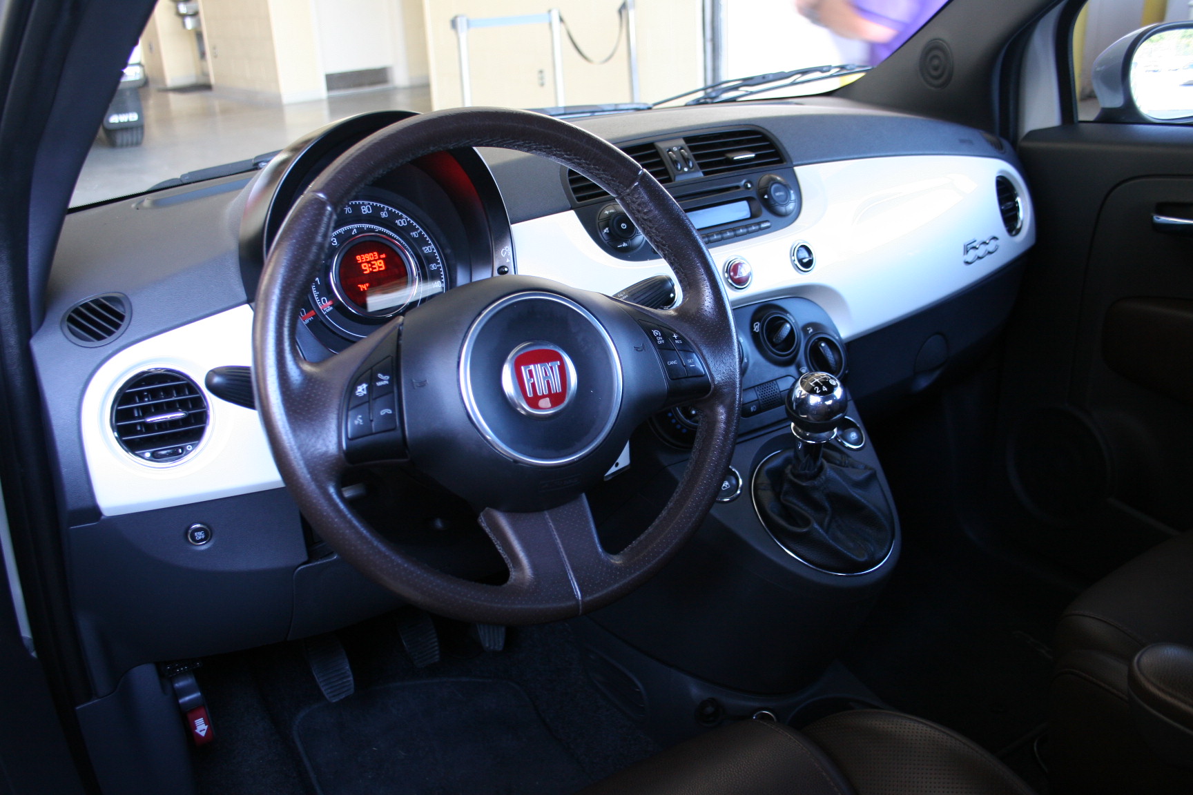 3rd Image of a 2013 FIAT 500 SPORT