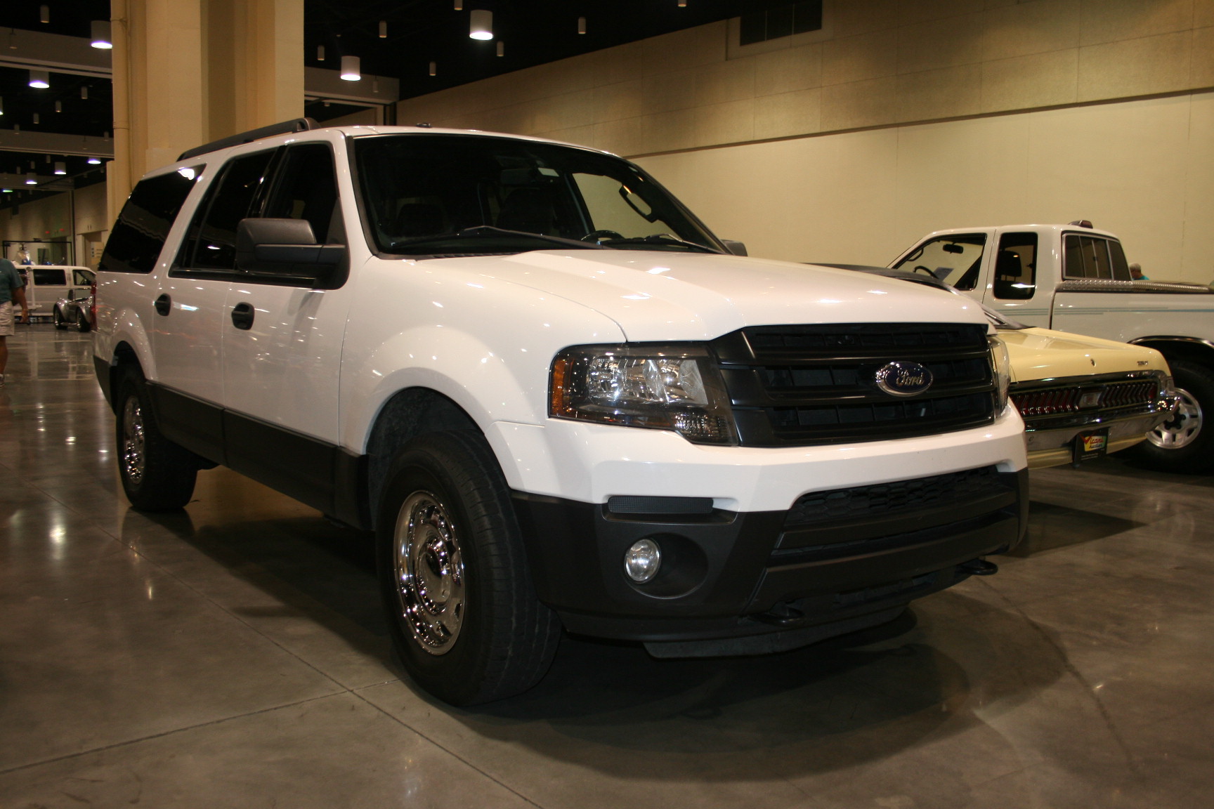 1st Image of a 2015 FORD EXPEDITION 4X4