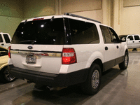 Image 12 of 13 of a 2015 FORD EXPEDITION 4X4