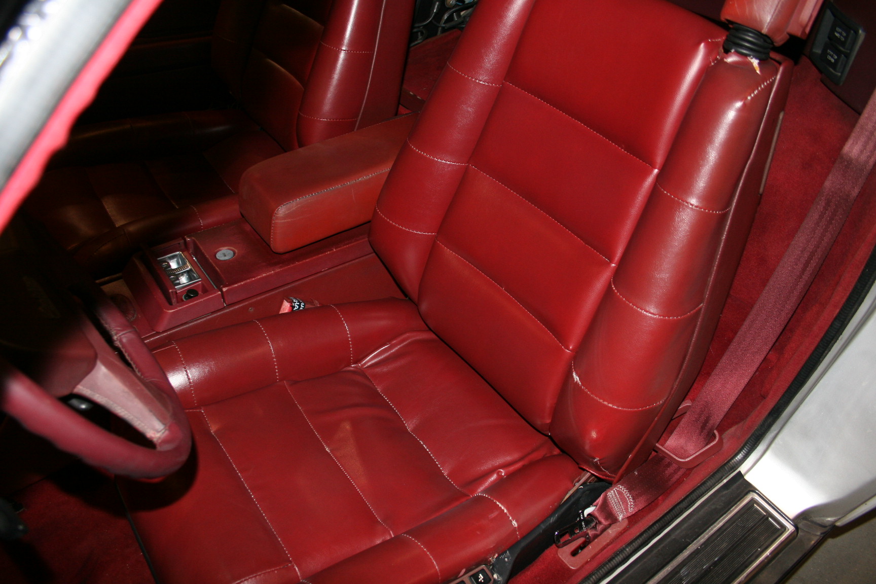 5th Image of a 1987 CADILLAC ALLANTE