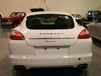 Image 14 of 14 of a 2011 PORSCHE PANAMERA