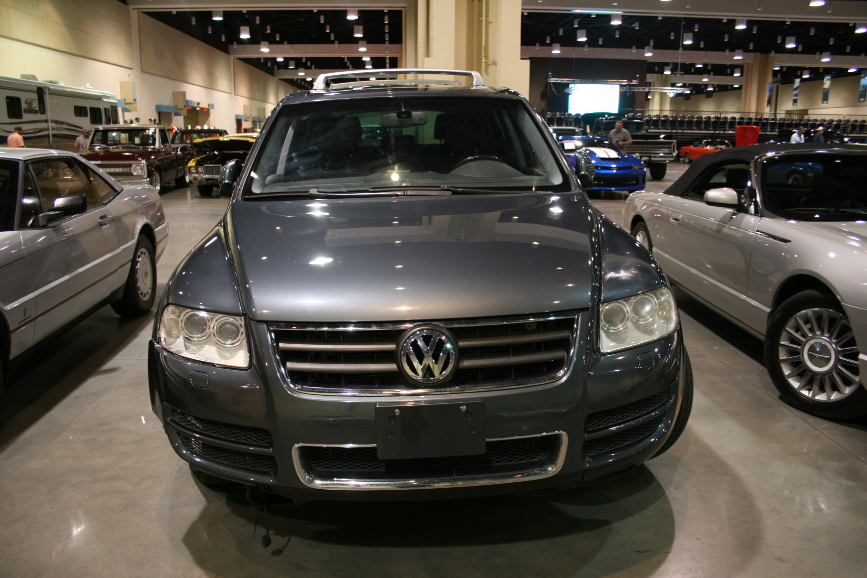 0th Image of a 2005 VOLKSWAGEN TOURAG