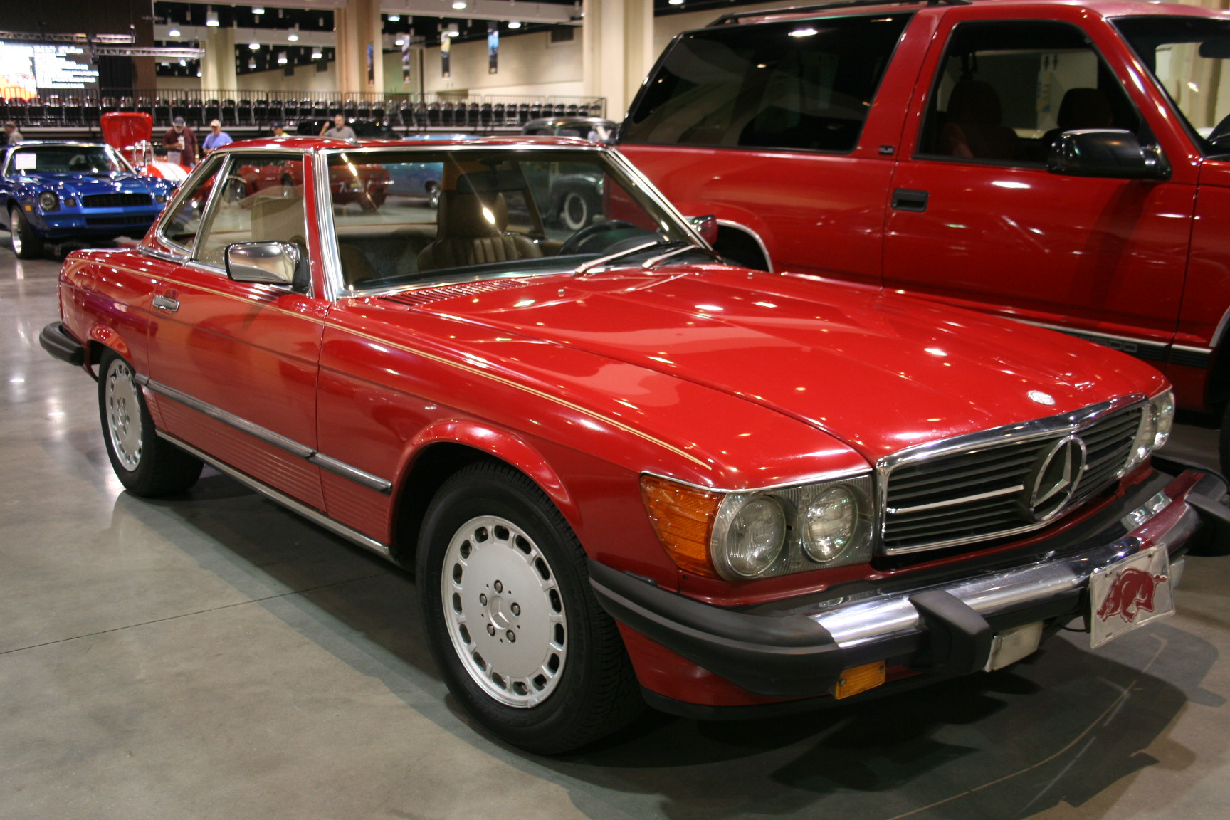 1st Image of a 1986 MERCEDES 560SL