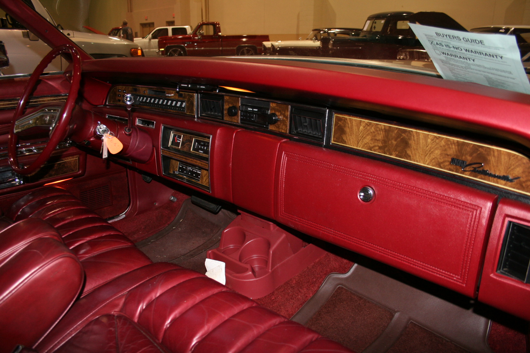 6th Image of a 1977 LINCOLN TOWN CAR