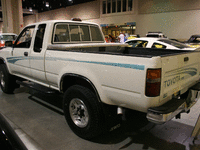 Image 10 of 12 of a 1994 TOYOTA PICKUP 1/2 TON SR5