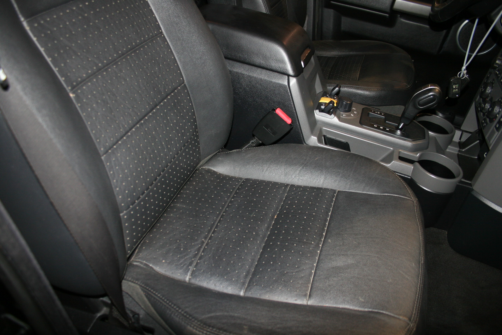 6th Image of a 2006 LAND ROVER LR3 SE