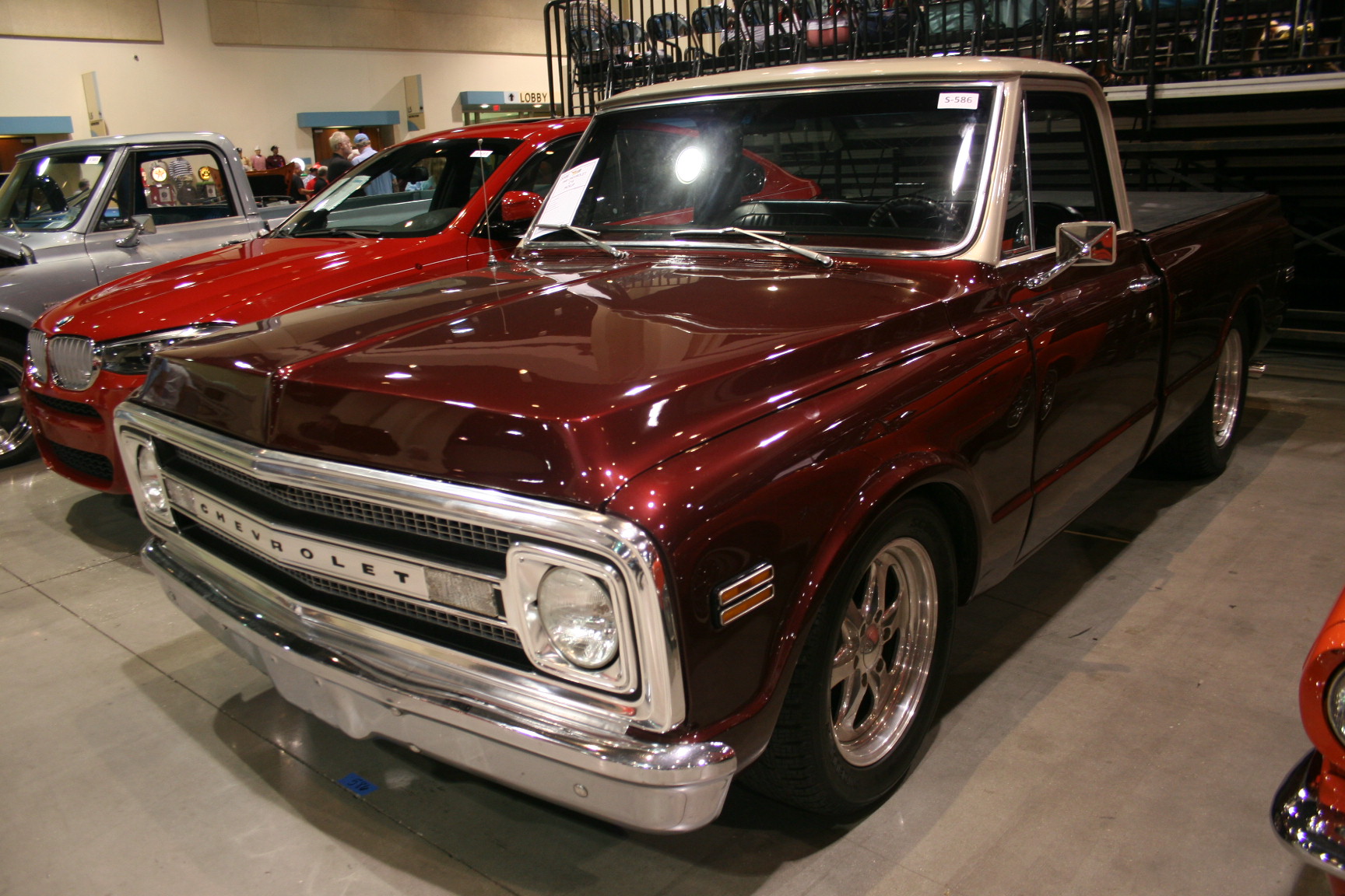 3rd Image of a 1969 CHEVROLET C10