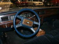 Image 6 of 9 of a 1984 FORD LTD CROWN VICTORIA