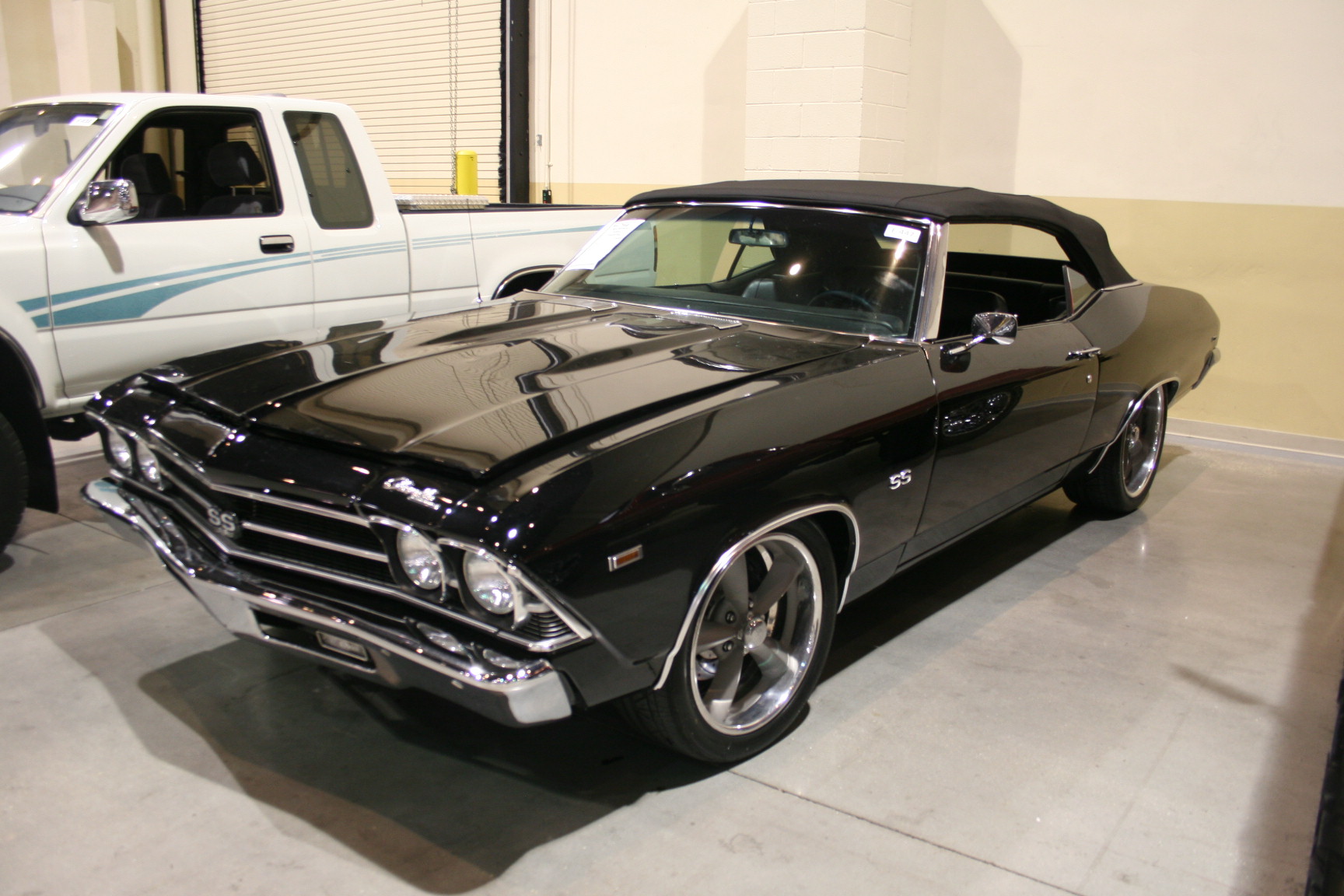 1st Image of a 1969 CHEVROLET CHEVELLE