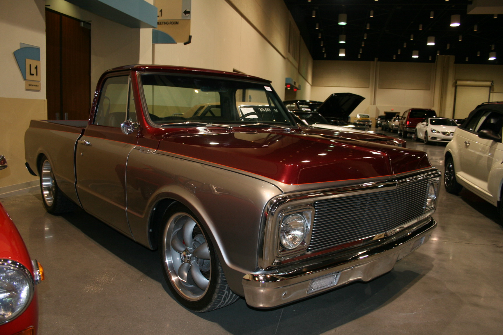 3rd Image of a 1972 CHEVROLET C10