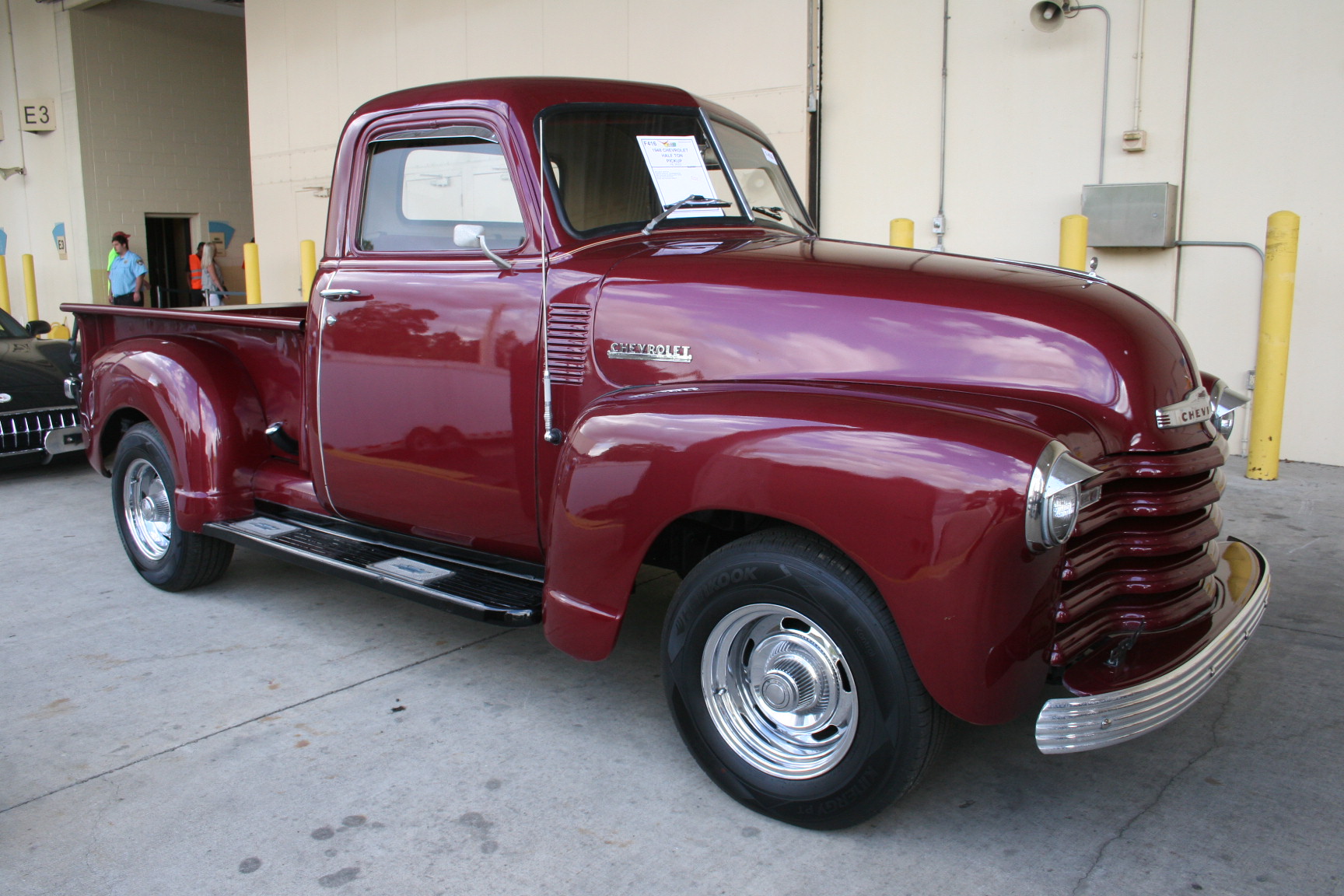 2nd Image of a 1948 CHEVROLET HALF TON