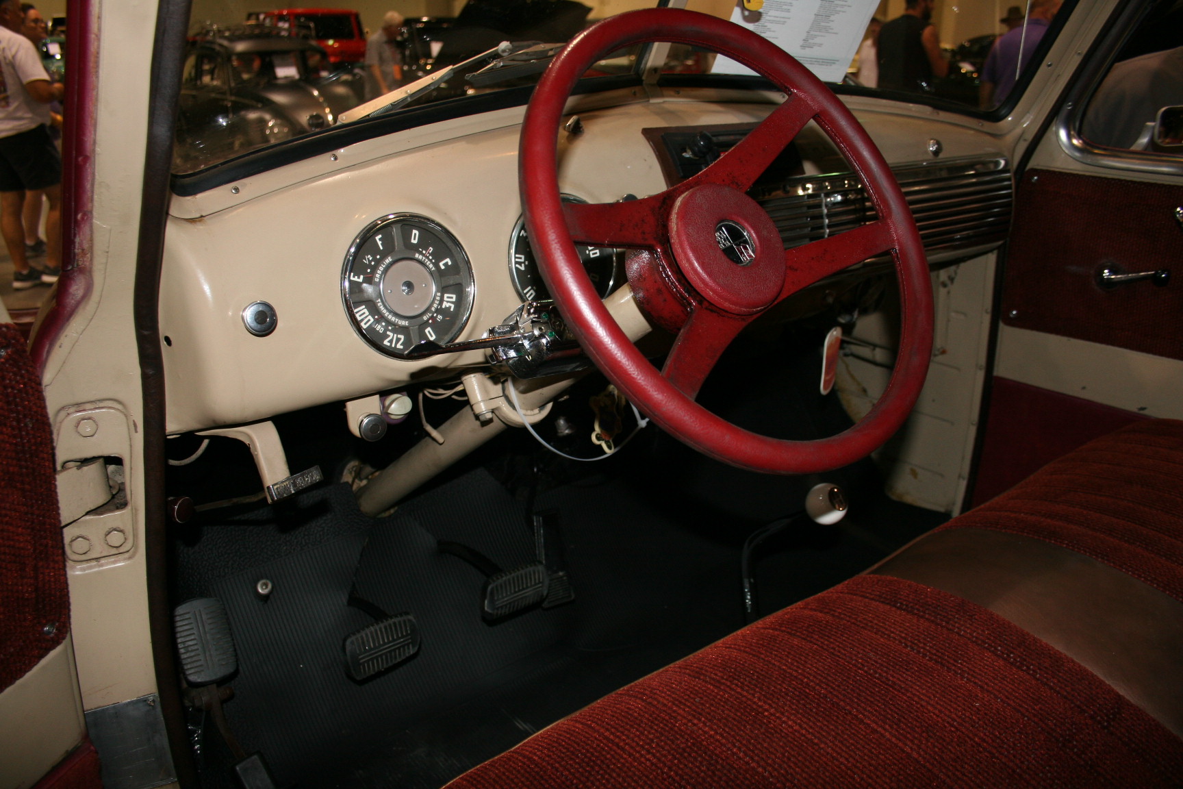 3rd Image of a 1948 CHEVROLET HALF TON